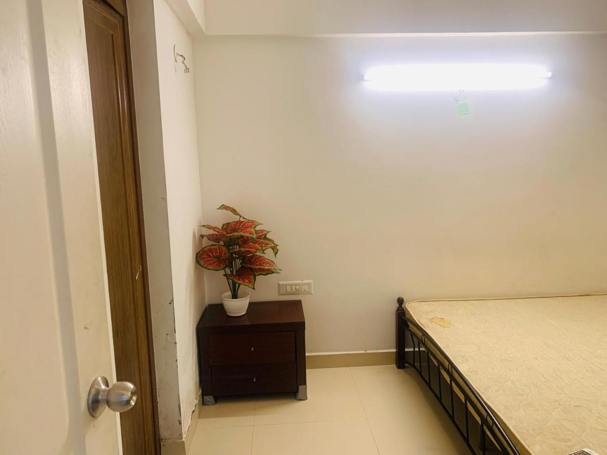 Blueberry Apartments Kochi Exterior photo